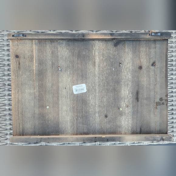 Floral 'Hello' Wall Accent in Blue and Cream - Picture 3 of 8